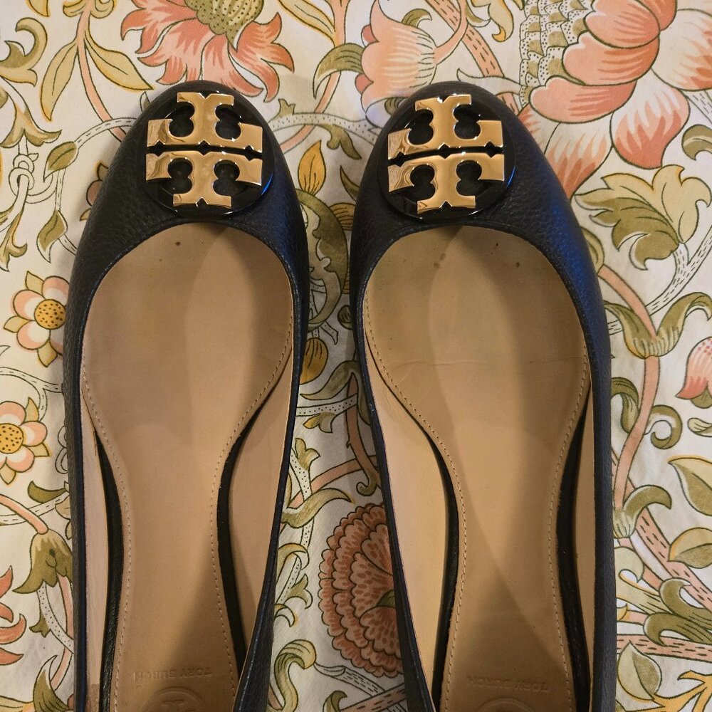 Tory Burch Black leather classic flats